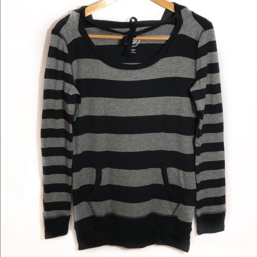 <NWOT>Stripped Hooded Sweater